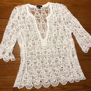 Ladies lace pullover